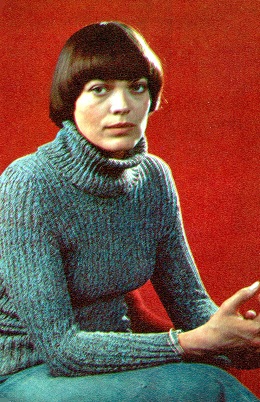 ����� ����